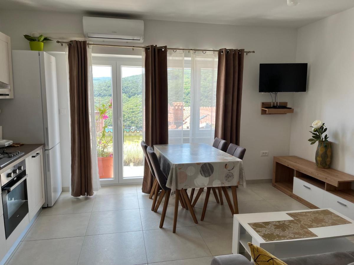 ראבץ Apartments Zahtila - Pina מראה חיצוני תמונה