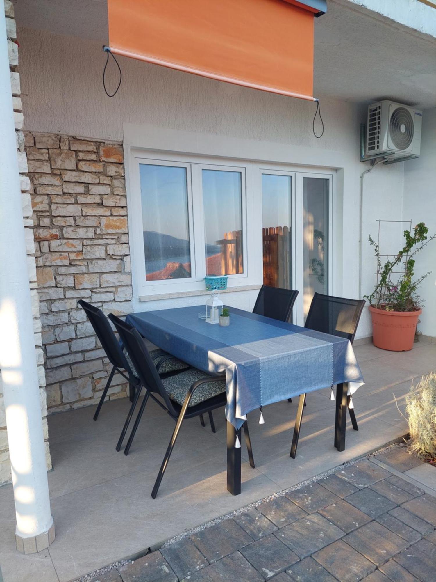 ראבץ Apartments Zahtila - Pina מראה חיצוני תמונה